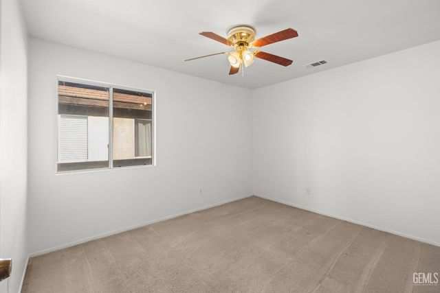 6200 Trinidad Court, Bakersfield, CA 93313