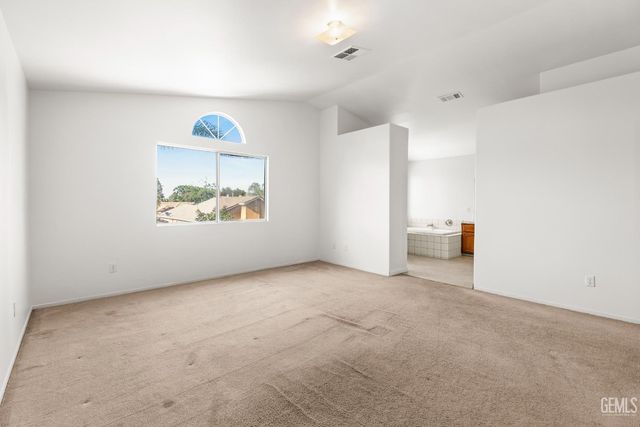 6200 Trinidad Court, Bakersfield, CA 93313
