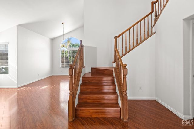 6200 Trinidad Court, Bakersfield, CA 93313