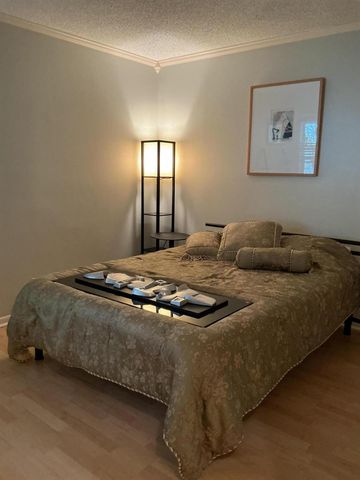 6912 BARBAROSSA Street, Boca Raton, FL 33433
