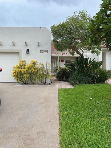 6912 BARBAROSSA Street, Boca Raton, FL 33433