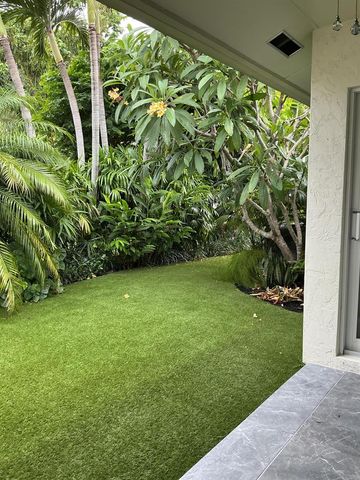 6912 BARBAROSSA Street, Boca Raton, FL 33433