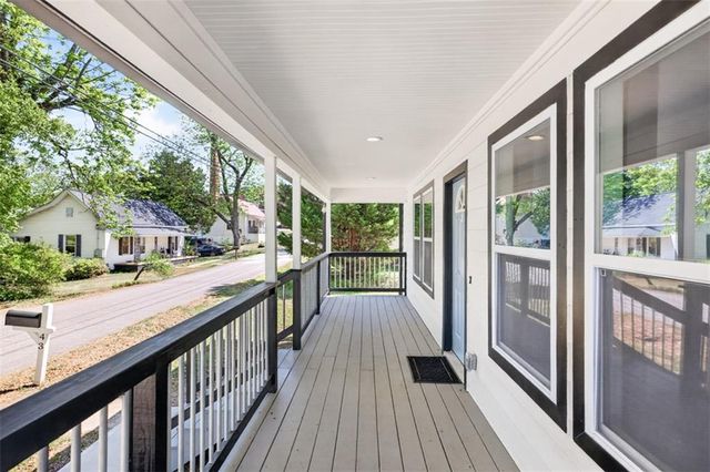 43 Chestnut Street, Commerce, GA 30529