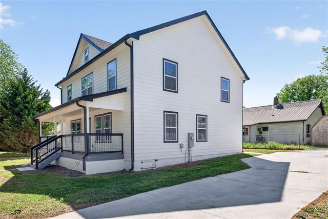 43 Chestnut Street, Commerce, GA 30529