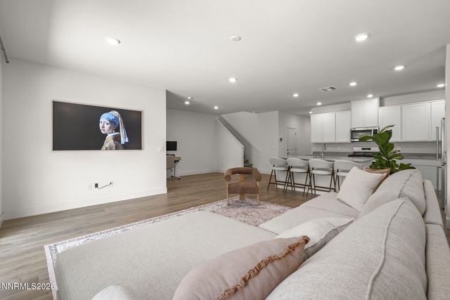 4333 Painted Cloud Way, Sparks, NV 89436