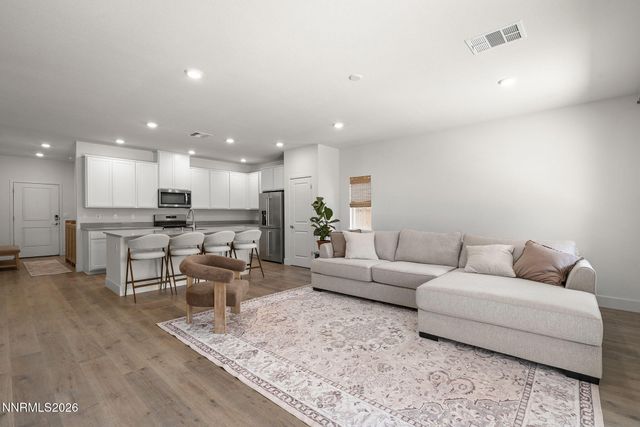 4333 Painted Cloud Way, Sparks, NV 89436