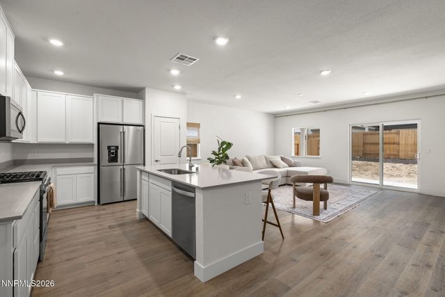 4333 Painted Cloud Way, Sparks, NV 89436