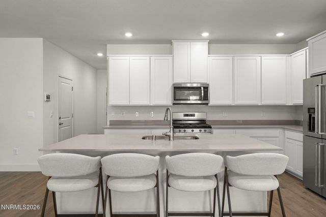 4333 Painted Cloud Way, Sparks, NV 89436