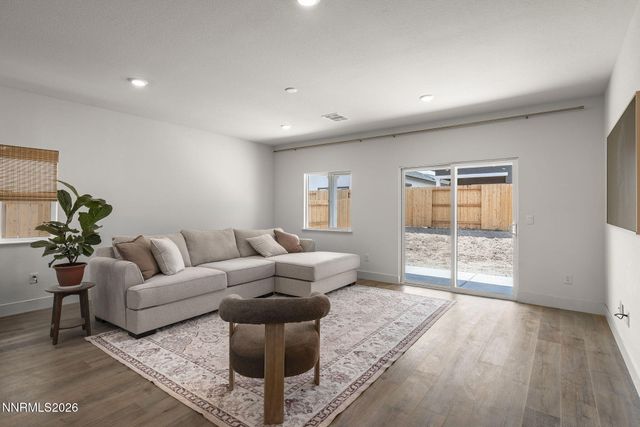 4333 Painted Cloud Way, Sparks, NV 89436