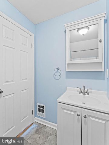 41 COLBY AVE, Claymont, DE 19703