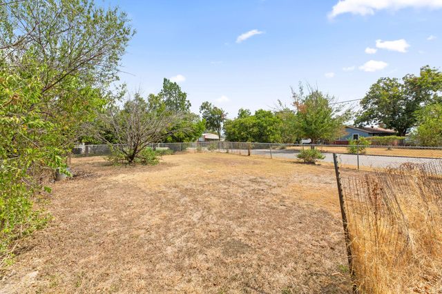 1907 Paige ST, Georgetown, TX 78626