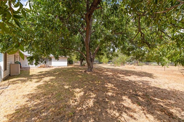 1907 Paige ST, Georgetown, TX 78626