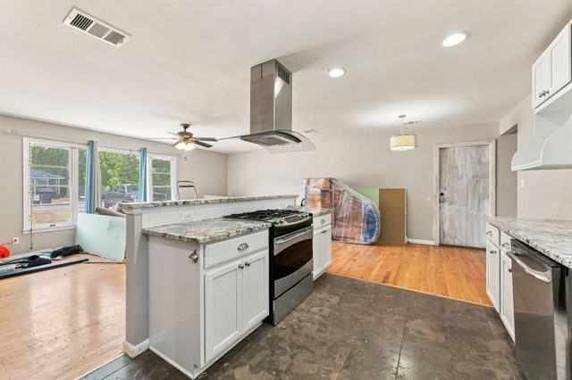 1907 Paige ST, Georgetown, TX 78626