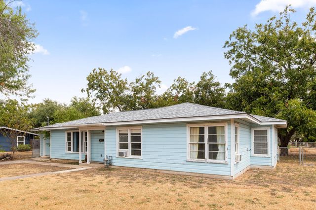 1907 Paige ST, Georgetown, TX 78626