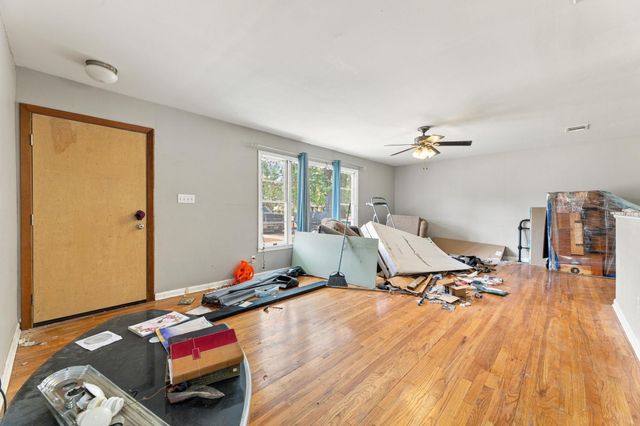 1907 Paige ST, Georgetown, TX 78626