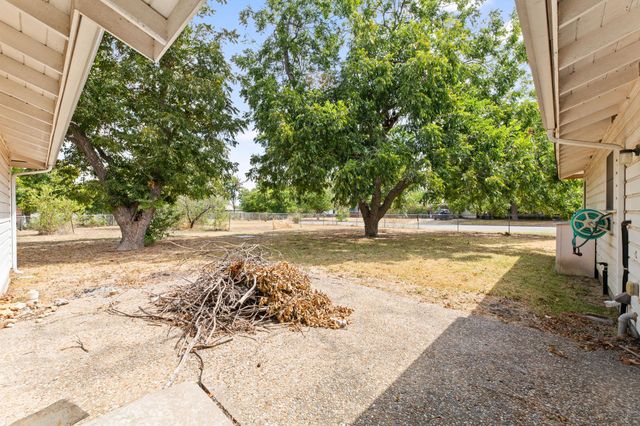 1907 Paige ST, Georgetown, TX 78626