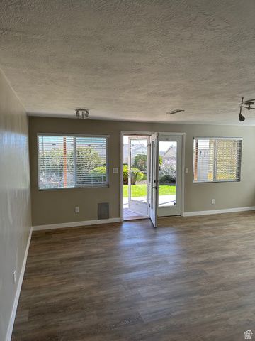 3334 S PEREGRINE TRL, Saratoga Springs, UT 84045