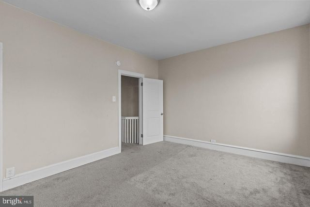 4932 N 8TH ST, Philadelphia, PA 19120