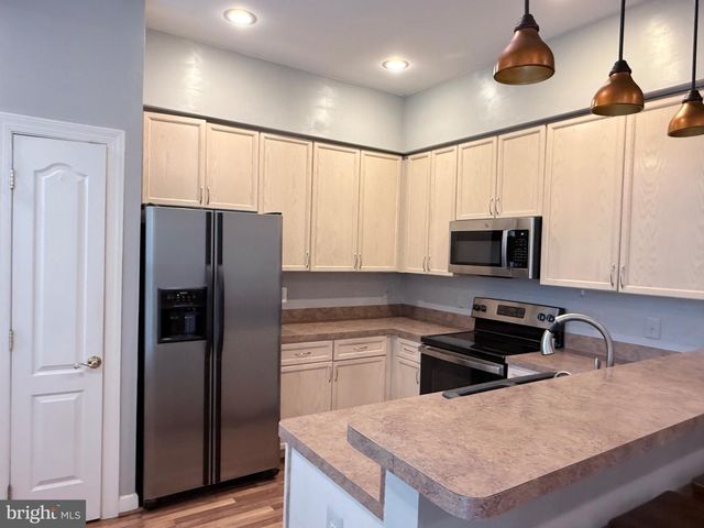5936 HALPINE RD, Rockville, MD 20851