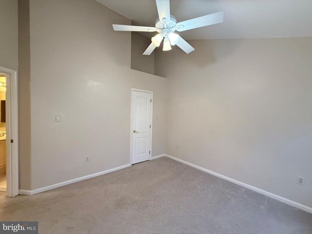 5936 HALPINE RD, Rockville, MD 20851