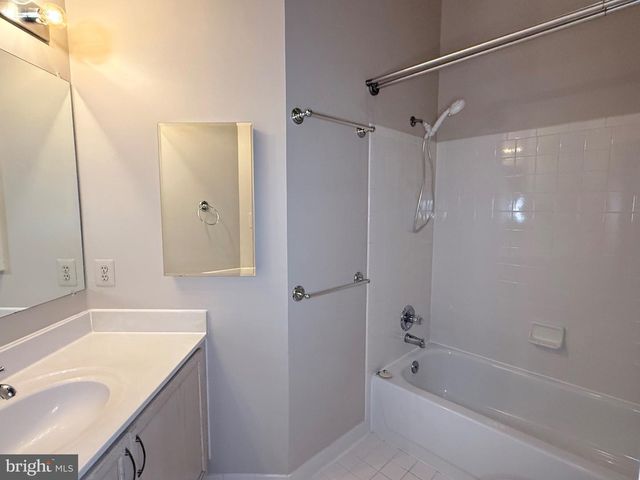 5936 HALPINE RD, Rockville, MD 20851