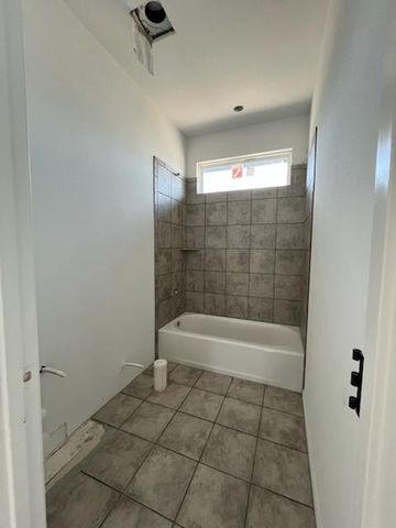 181 Little Tenina TRL, Cedar Creek, TX 78602
