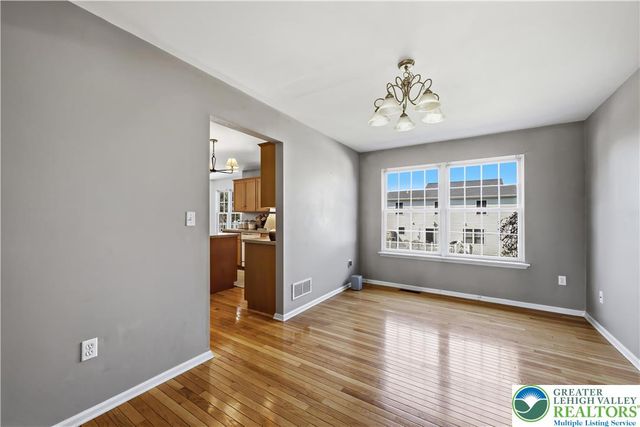 1943 Cabernet Place, Bethlehem Twp, PA 18045
