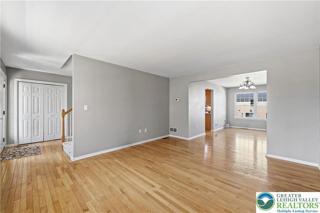 1943 Cabernet Place, Bethlehem Twp, PA 18045