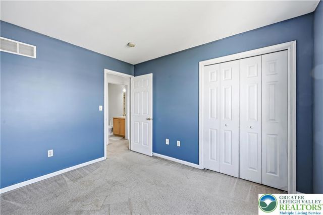 1943 Cabernet Place, Bethlehem Twp, PA 18045