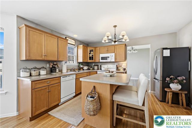 1943 Cabernet Place, Bethlehem Twp, PA 18045