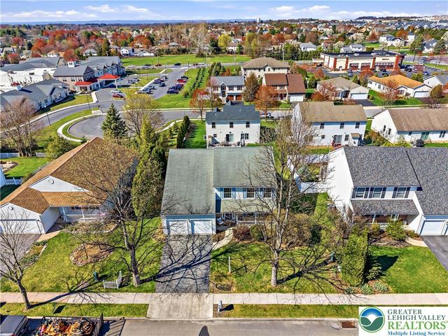 1943 Cabernet Place, Bethlehem Twp, PA 18045