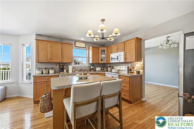 1943 Cabernet Place, Bethlehem Twp, PA 18045