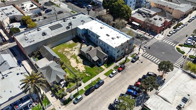 414 Linden Avenue, Long Beach, CA 90802