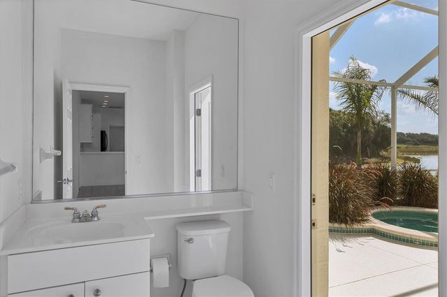 8501 PARK SHORE LANE, Sarasota, FL 34238