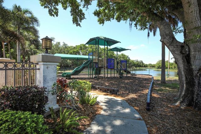 8501 PARK SHORE LANE, Sarasota, FL 34238