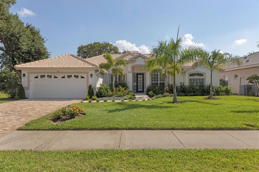 8501 PARK SHORE LANE, Sarasota, FL 34238