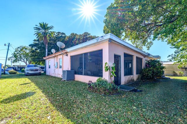 1115 NW 85th Street, Miami, FL 33150
