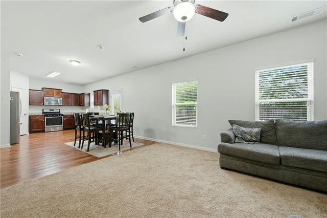 118 Aberdeen Way, Dallas, GA 30132
