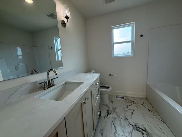 2816 EASLEY CABIN CIR, Columbia, MO 65201