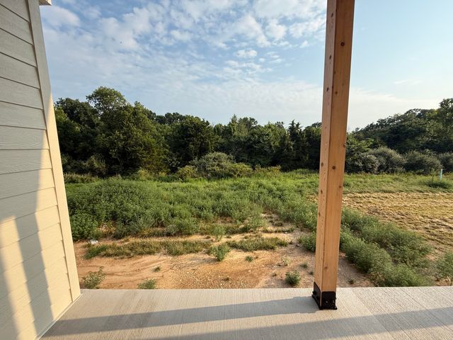 2816 EASLEY CABIN CIR, Columbia, MO 65201