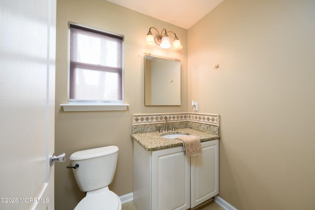 632 Washington Avenue, Union Beach, NJ 07735