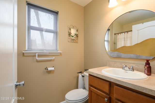 632 Washington Avenue, Union Beach, NJ 07735