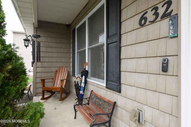 632 Washington Avenue, Union Beach, NJ 07735