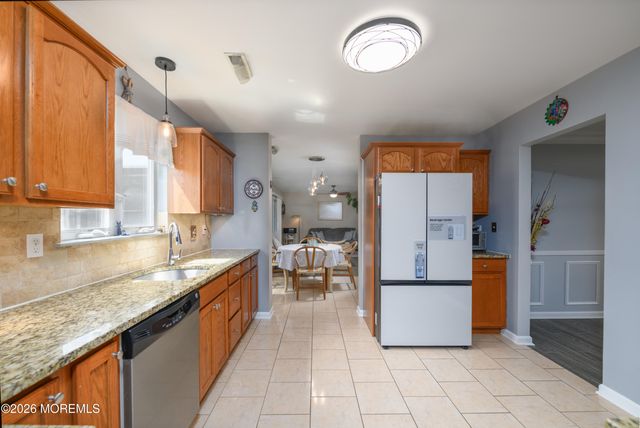 632 Washington Avenue, Union Beach, NJ 07735