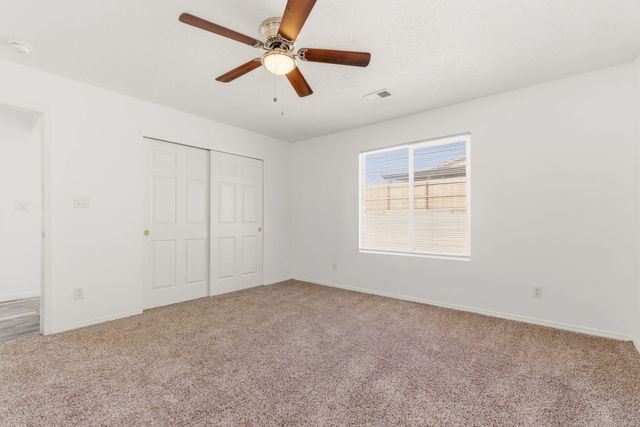 487 Treasure Stone Drive SW, Albuquerque, NM 87121