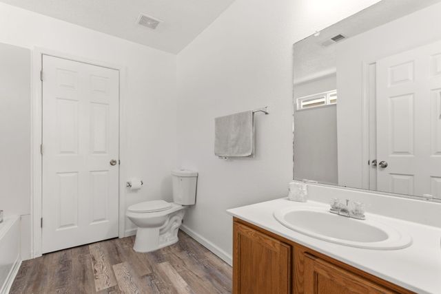487 Treasure Stone Drive SW, Albuquerque, NM 87121