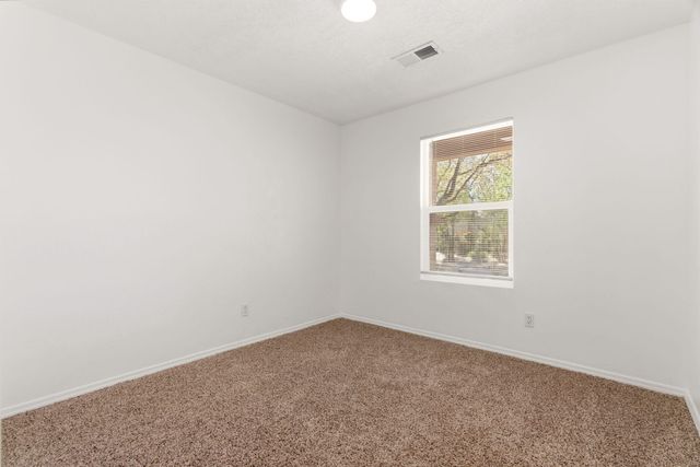 487 Treasure Stone Drive SW, Albuquerque, NM 87121
