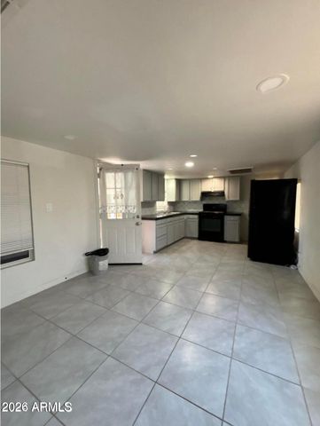 6319 W Maryland Avenue 5, Glendale, AZ 85301