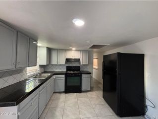 6319 W Maryland Avenue 5, Glendale, AZ 85301