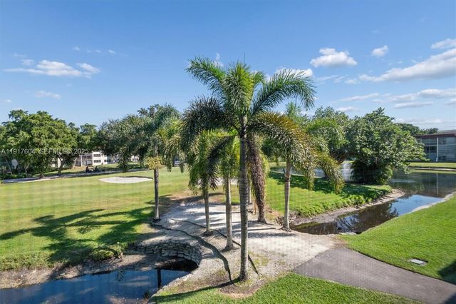 700 S Hollybrook Drive 201, Pembroke Pines, FL 33025